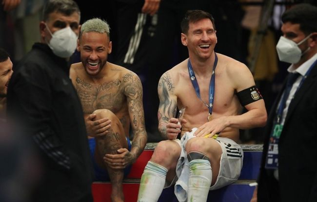 湖人108-125不敌太阳结束7连胜，东契奇38+11+9失误，詹姆斯10分，狄龙33分（湖人108-125负太阳，7连胜告终；东契奇38+11+9失误，詹姆斯10分，狄龙33分）