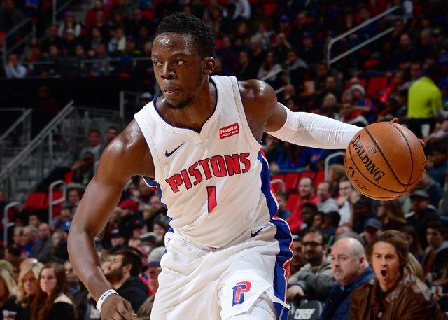 CBA收视率暴涨，外援主宰胜负？名嘴给出独特观点，潜力赛引争议（CBA收视飙升，外援左右胜负？名嘴抛出新解读，潜力赛掀争议）