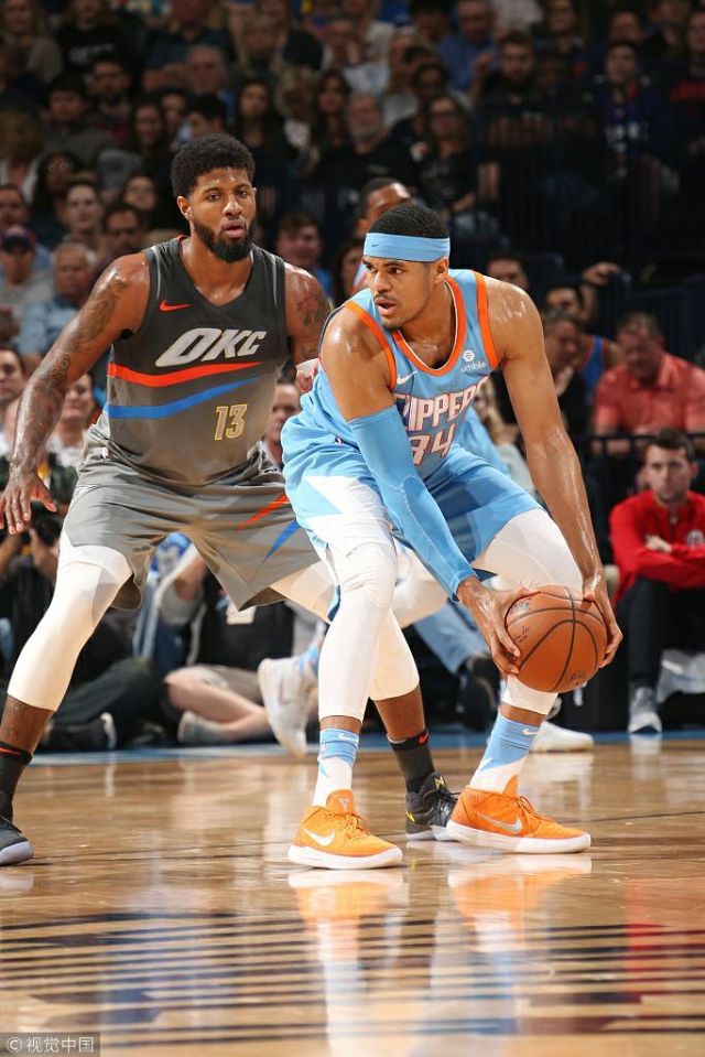 官方：津门虎球员陈哲宣因辱骂裁判员，停赛5场罚款5万（官方通报：因辱骂裁判，津门虎陈哲宣被禁赛5场并罚款5万元）