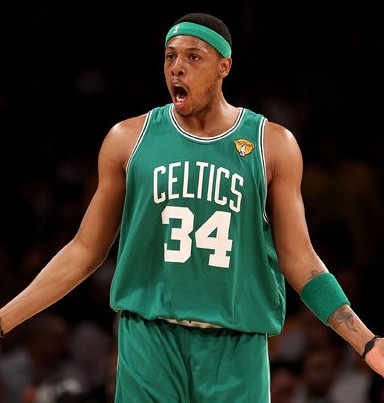 赫拉芬贝赫：我父亲总说我应该多射门；很高兴明天能见到TAA（赫拉芬贝赫：父亲常让我多射门，期待明日与TAA相见）