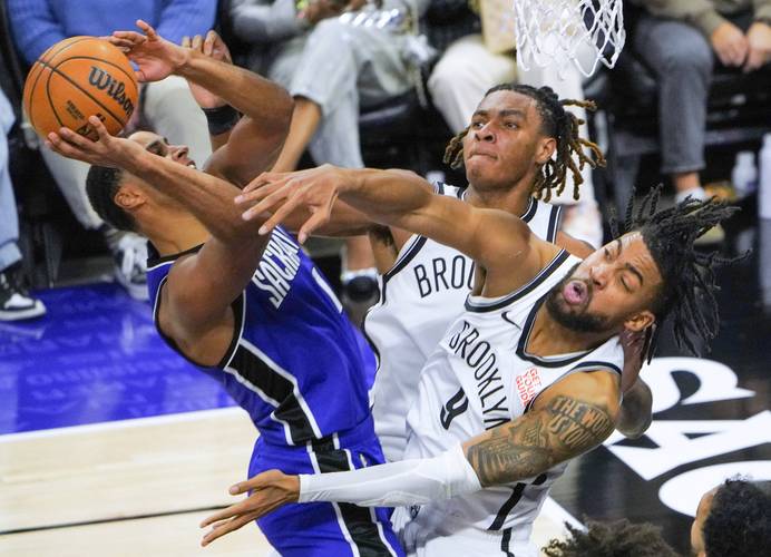 步行者vs公牛前瞻：西亚卡姆PK吉迪，两队皆欲取胜更进一步（步行者vs公牛前瞻：西亚卡姆硬撼吉迪，双方志在拿下关键一胜）