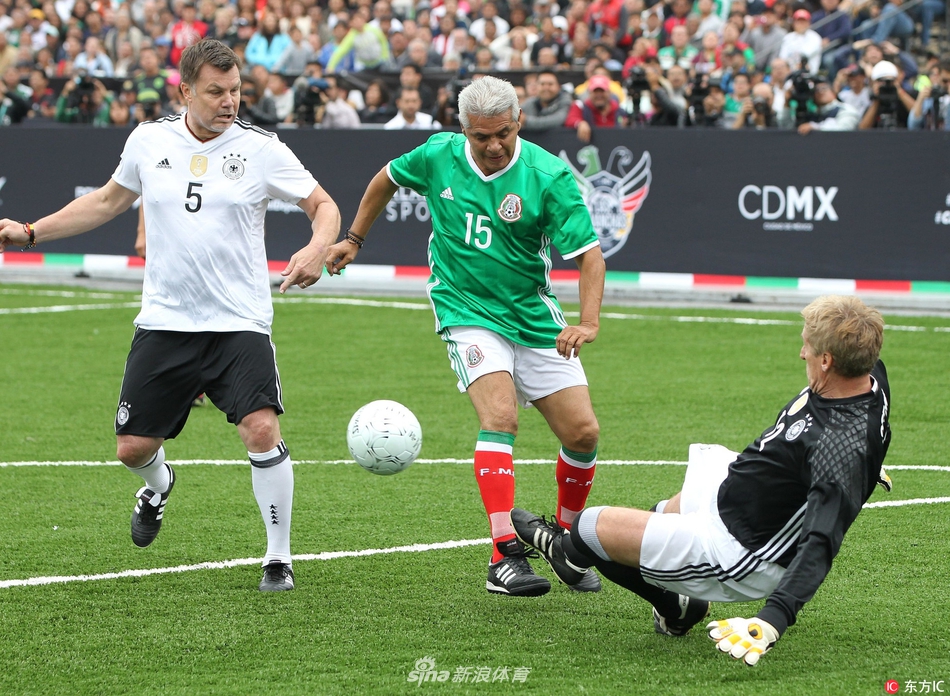 巴西队在阿森纳基地训练，安切洛蒂与阿尔特塔会面并合影（巴西队赴阿森纳基地训练，安切洛蒂与阿尔特塔相会合影）